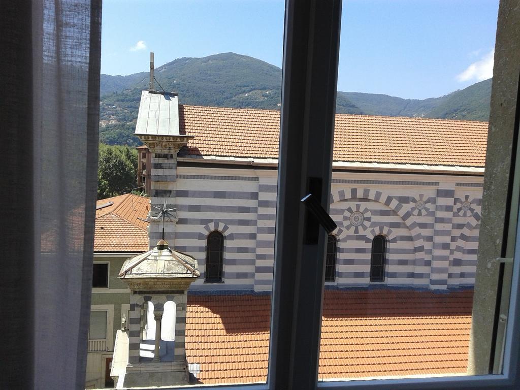 Le Camere Di Simona La Spezia Exterior photo